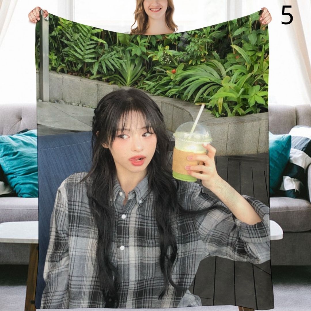 BABYMONSTER Ahyeon Blanket, BABYMONSTER Flannel Throw Blanket, Gifts for Monstize
