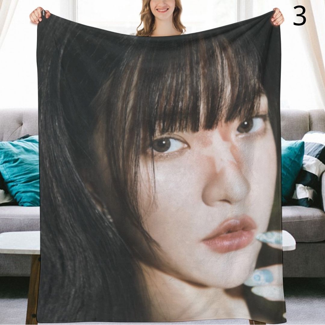 Red Velvet Yeri Blanket, Red Velvet Flannel Throw Blanket, Gifts for ReVeluv