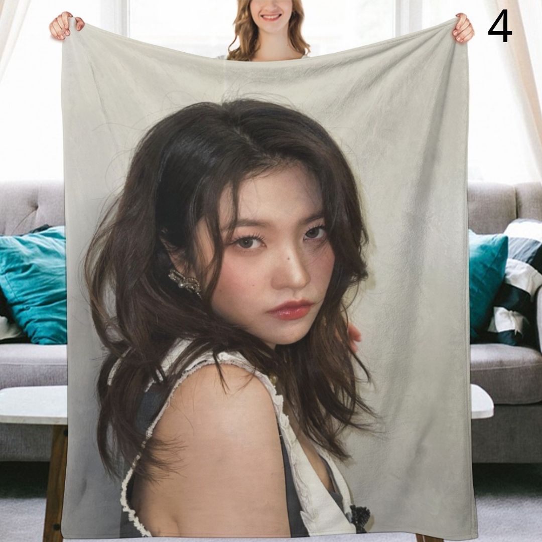 Red Velvet Yeri Blanket, Red Velvet Flannel Throw Blanket, Gifts for ReVeluv