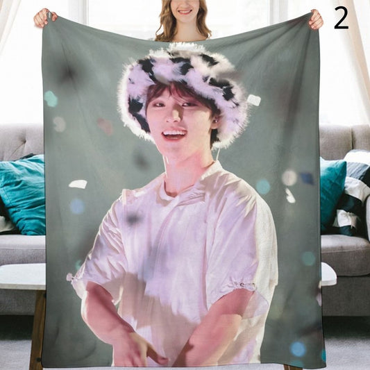 SEVENTEEN Dino Blanket, Seventeen Flannel Throw Blanket, Gifts for Carat