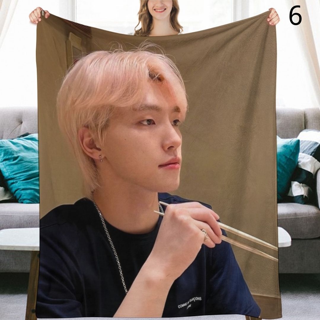 SEVENTEEN Dino Blanket, Seventeen Flannel Throw Blanket, Gifts for Carat
