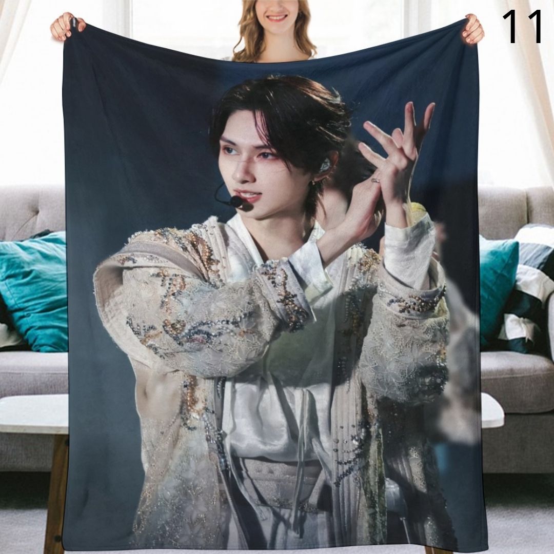 SEVENTEEN Jun Blanket, Seventeen Flannel Throw Blanket, Gifts for Carat