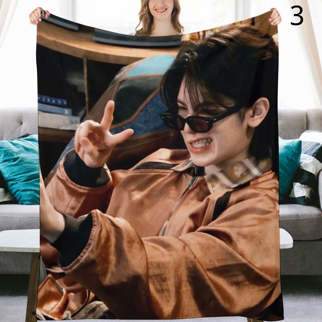 SEVENTEEN Woozi Blanket, Seventeen Flannel Throw Blanket, Gifts for Carat
