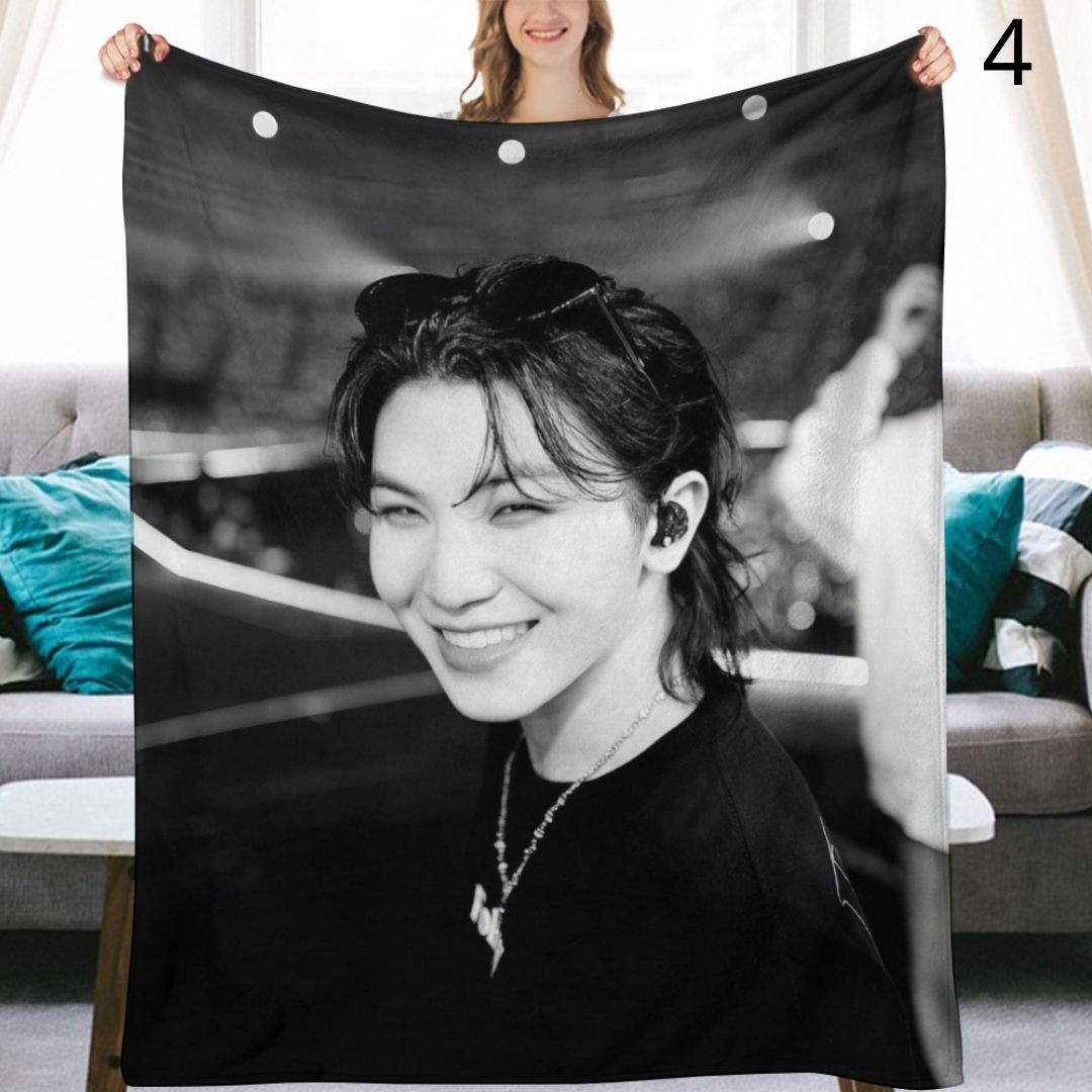 SEVENTEEN Woozi Blanket, Seventeen Flannel Throw Blanket, Gifts for Carat