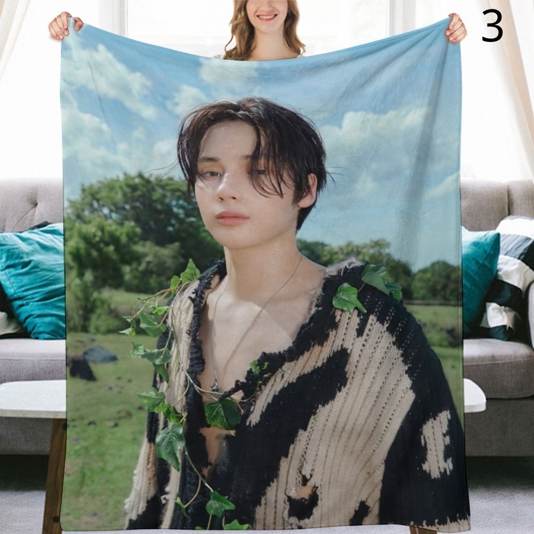TOMORROW X TOGETHER Hueningkai Blanket, TXT Flannel Throw Blanket, Gifts for MOA