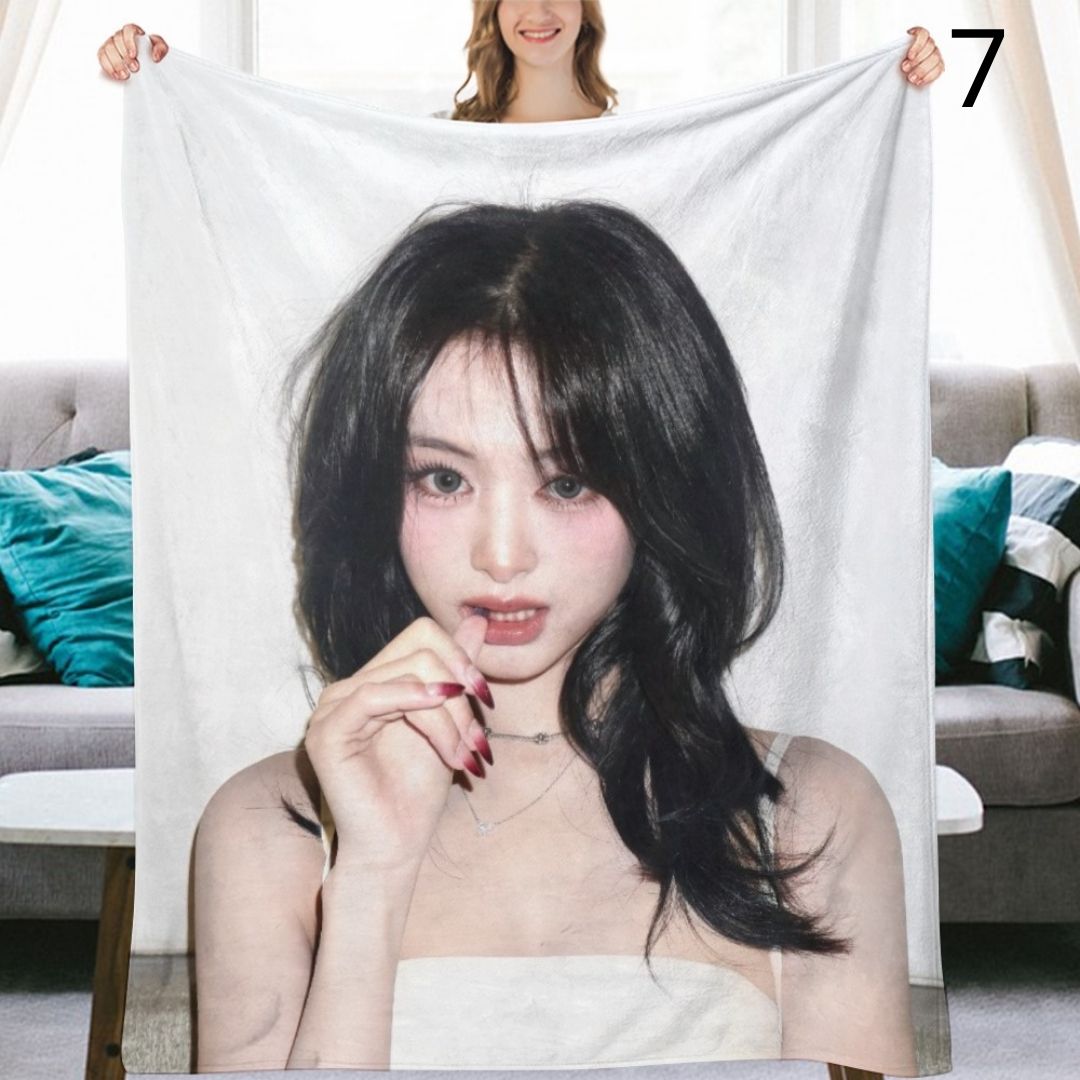 BABYMONSTER Ahyeon Blanket, BABYMONSTER Flannel Throw Blanket, Gifts for Monstize