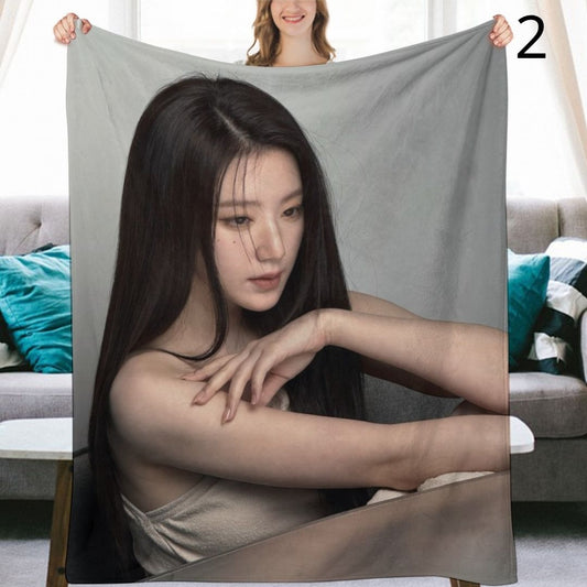 I-DLE Shuhua Blanket, I-DLE Flannel Throw Blanket, Gifts for Neverland