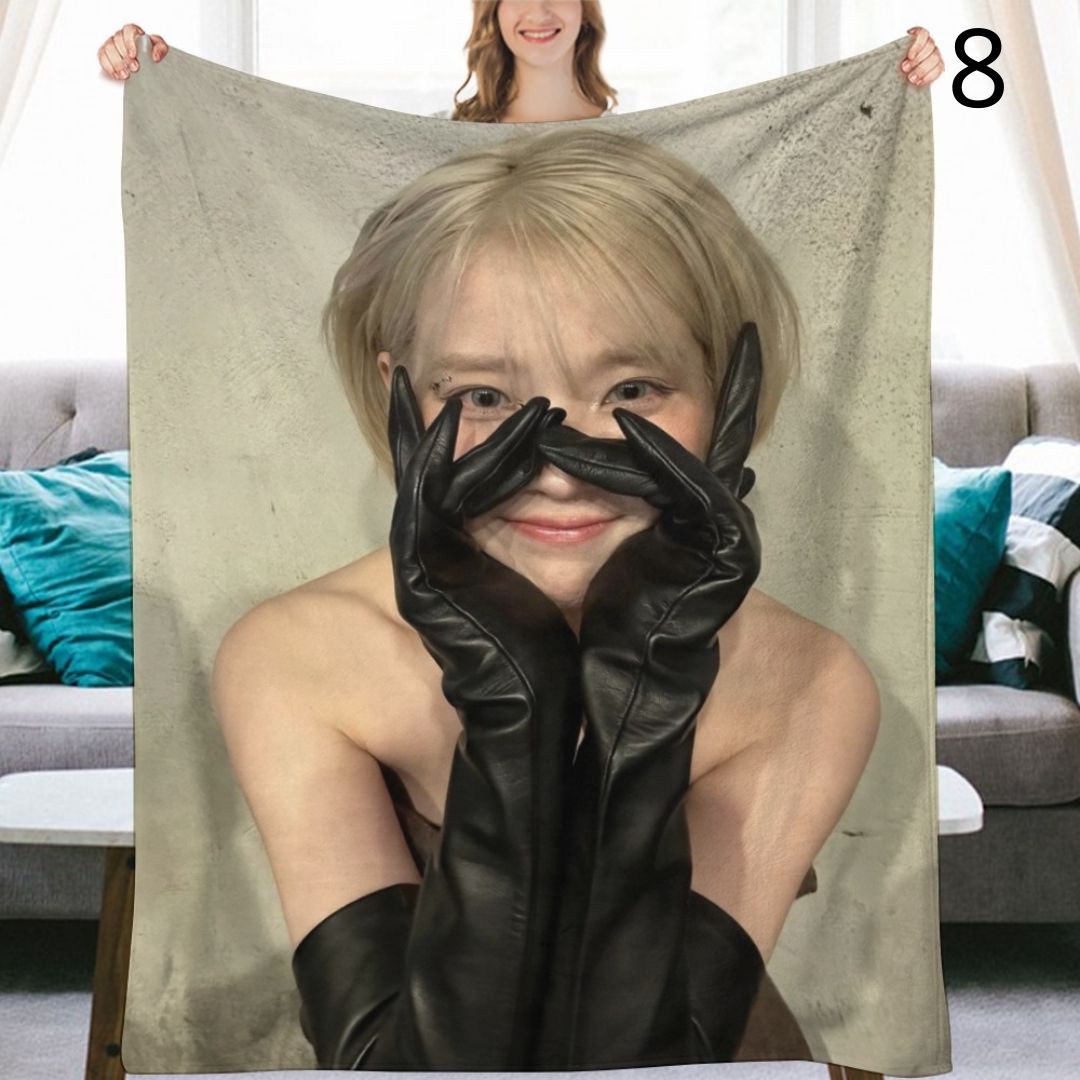 IU Blanket, IU Lee Ji-eun Soloist Flannel Throw Blanket, Gifts for Uaena