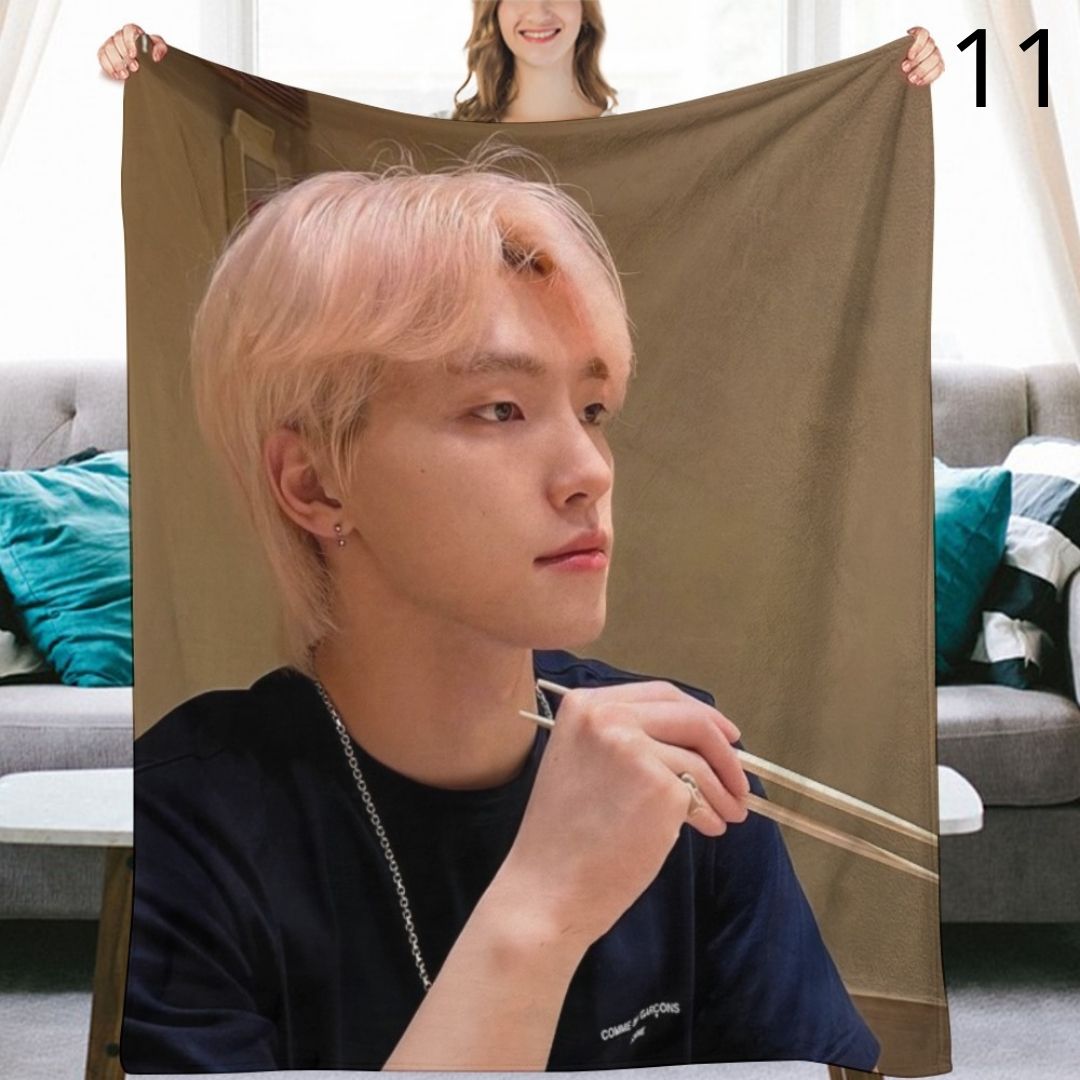 SEVENTEEN Dino Blanket, Seventeen Flannel Throw Blanket, Gifts for Carat