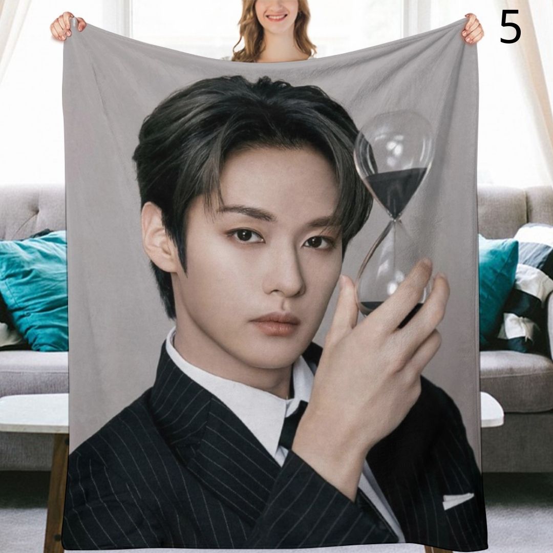 Stray Kids Lee Know Blanket, SKZ Flannel Throw Blanket, Gifts for Stay