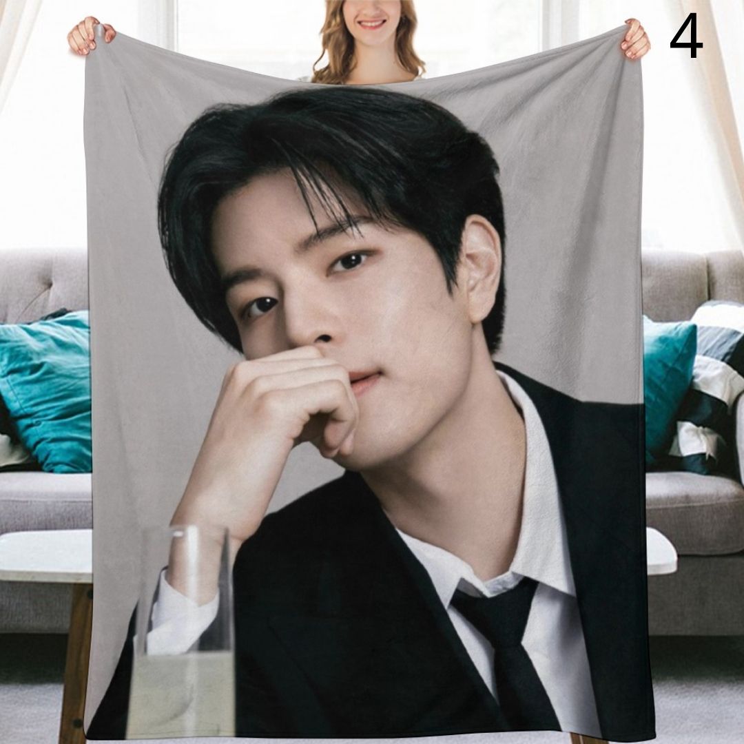 Stray Kids Seungmin Blanket, SKZ Flannel Throw Blanket, Gifts for Stay