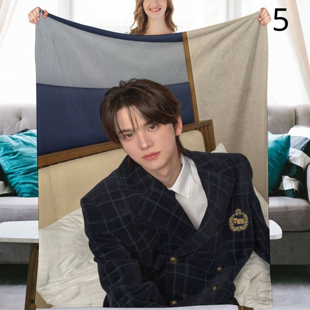 TWS Shinyu Blanket, TWS Flannel Throw Blanket, Gifts for 42SAI